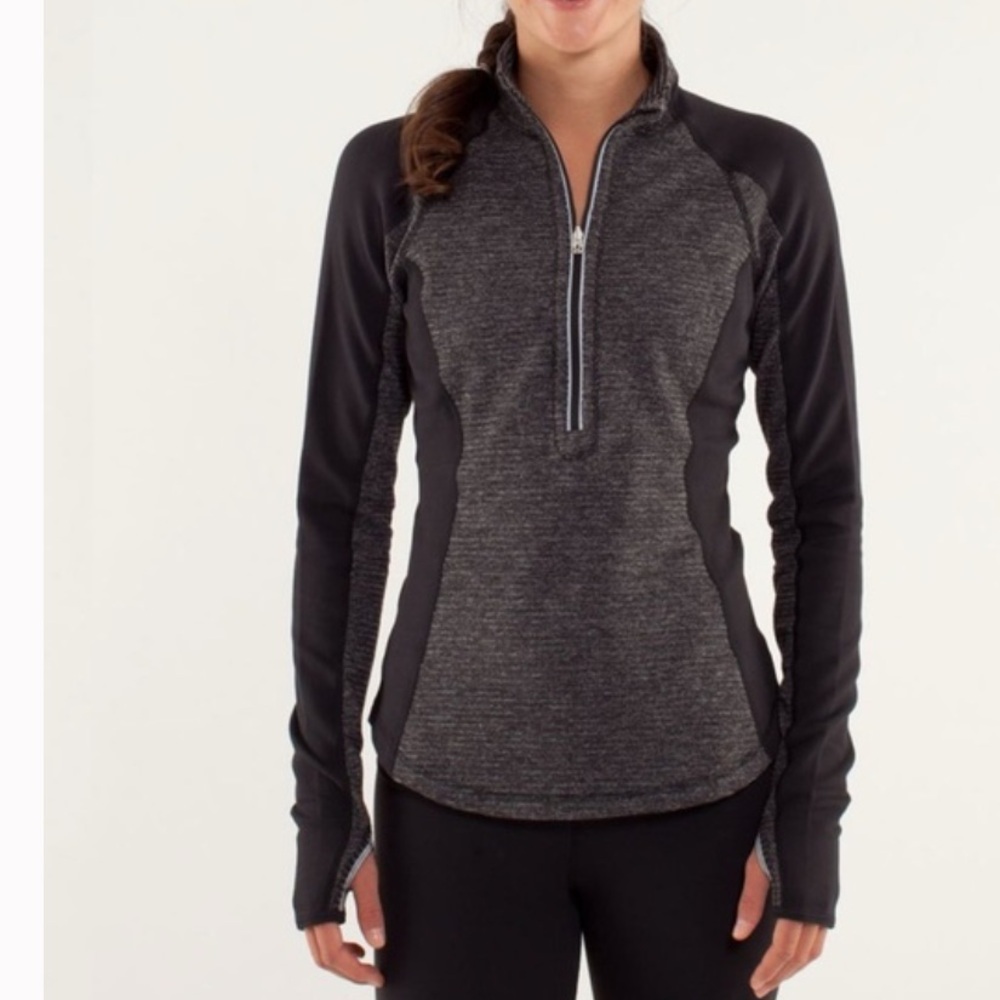 Run u turn Gray and Black Half-Zip Pullover